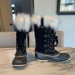 Sorel Black and White Winter Boots